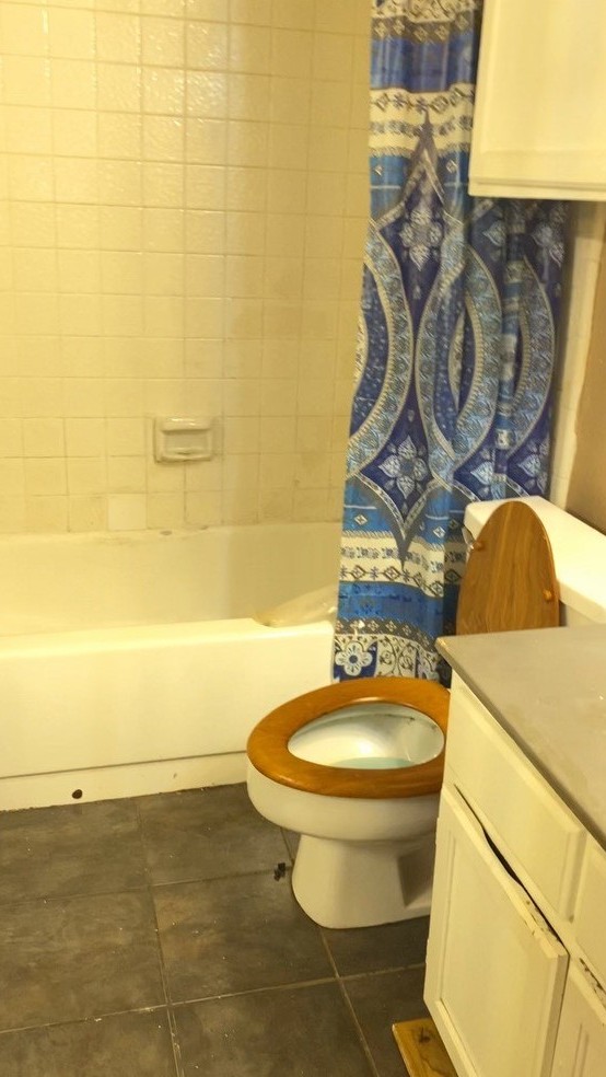 Bathroom renovation — before